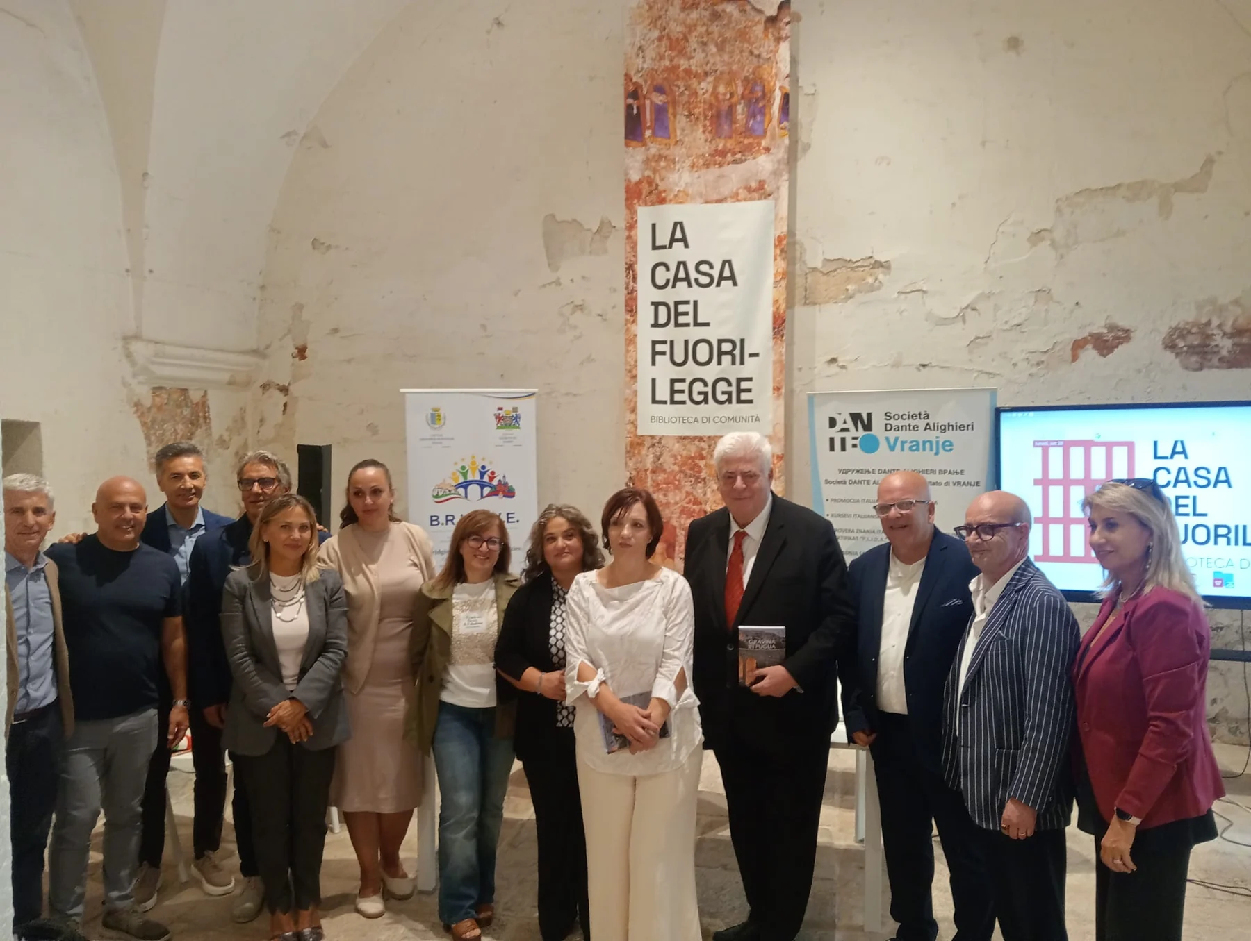 Delegazioni e rappresentanti riuniti durante il primo evento