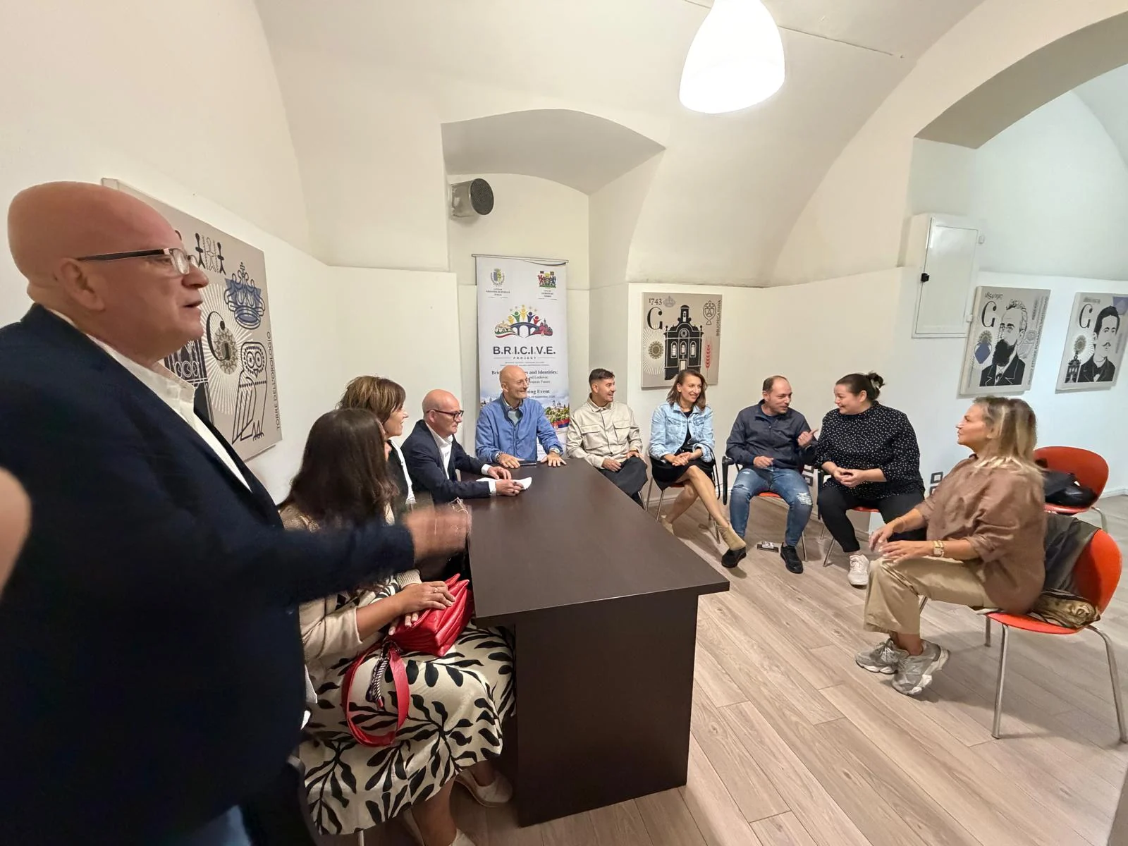 Momento di confronto tra i partecipanti del progetto